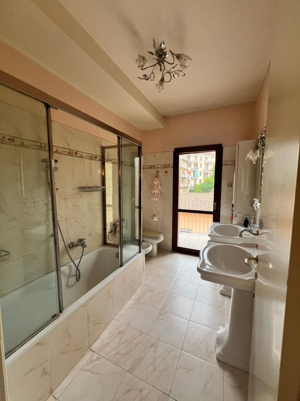 Toilet, Bathroom, Bath