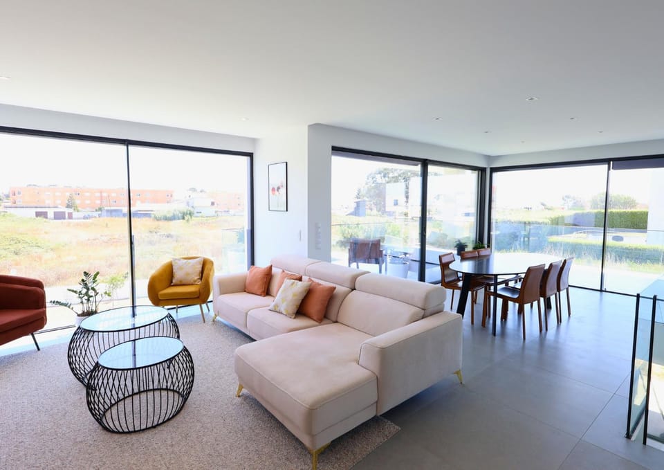 Balcony/Terrace, Living room, Dining area