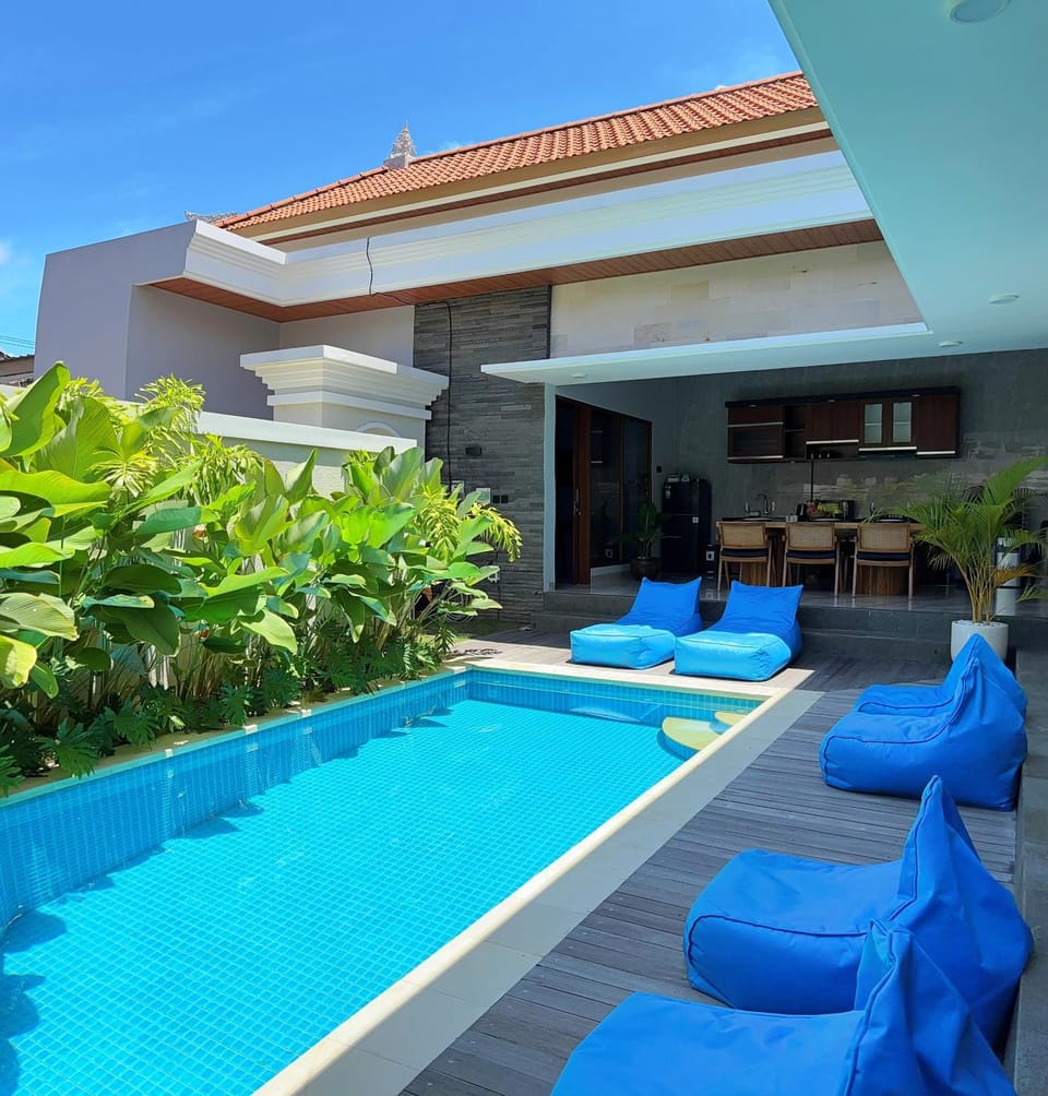 Patio, Day, Seating area, Pool view, Swimming pool, sunbed