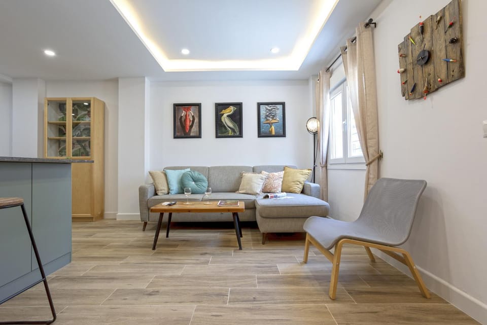 Communal lounge/ TV room, Living room