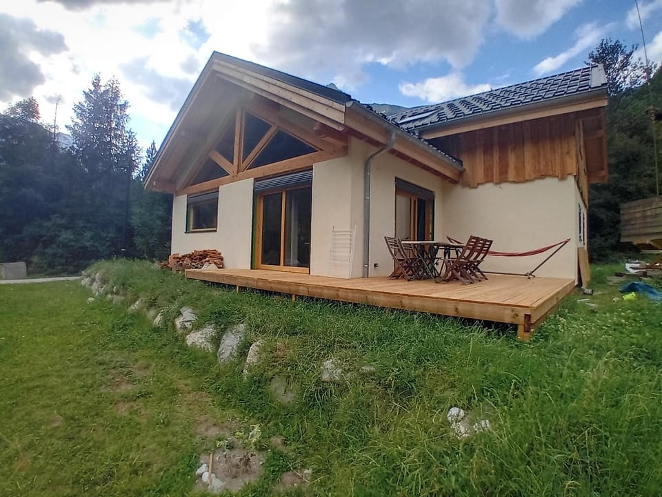 Property building, Garden, Garden view