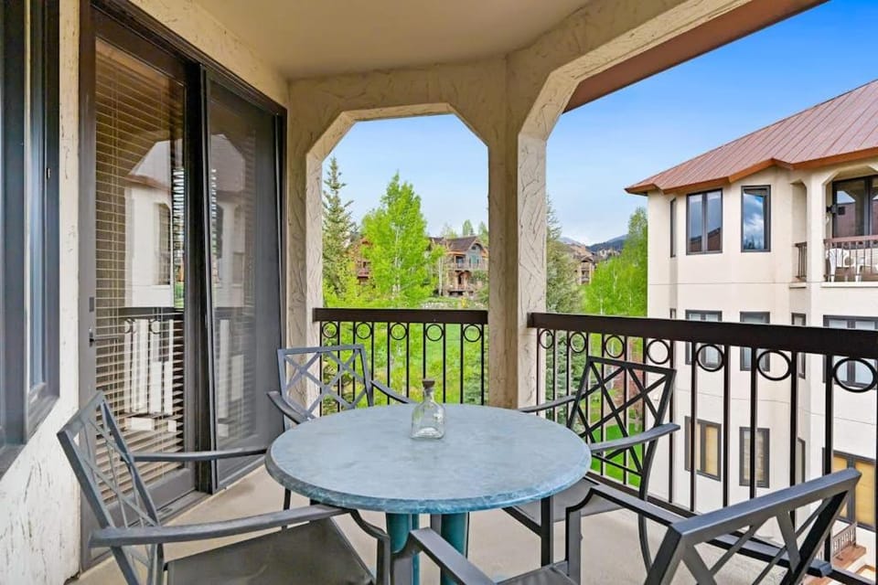Meadows Buckingham 2 Apartment in Steamboat Springs