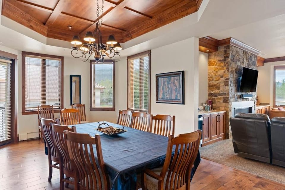Meadows Buckingham 2 Apartment in Steamboat Springs