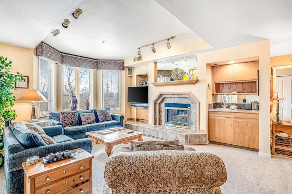 Meadows Windsor 2 Apartment in Steamboat Springs