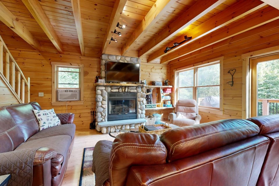 Bullwinkle Lodge House in Bethel