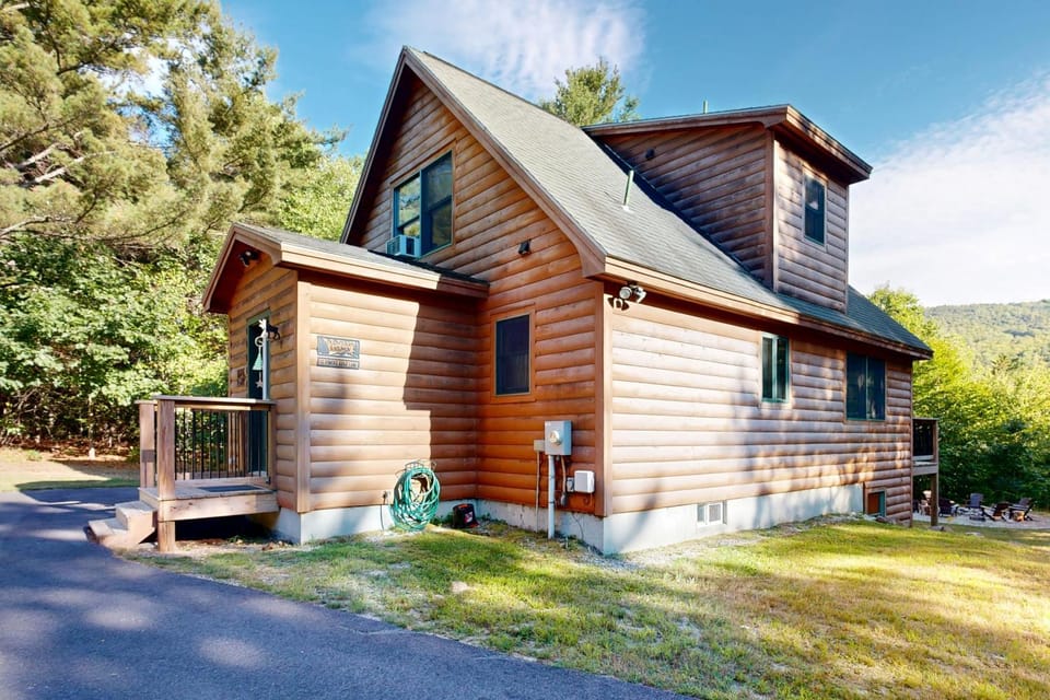 Bullwinkle Lodge House in Bethel