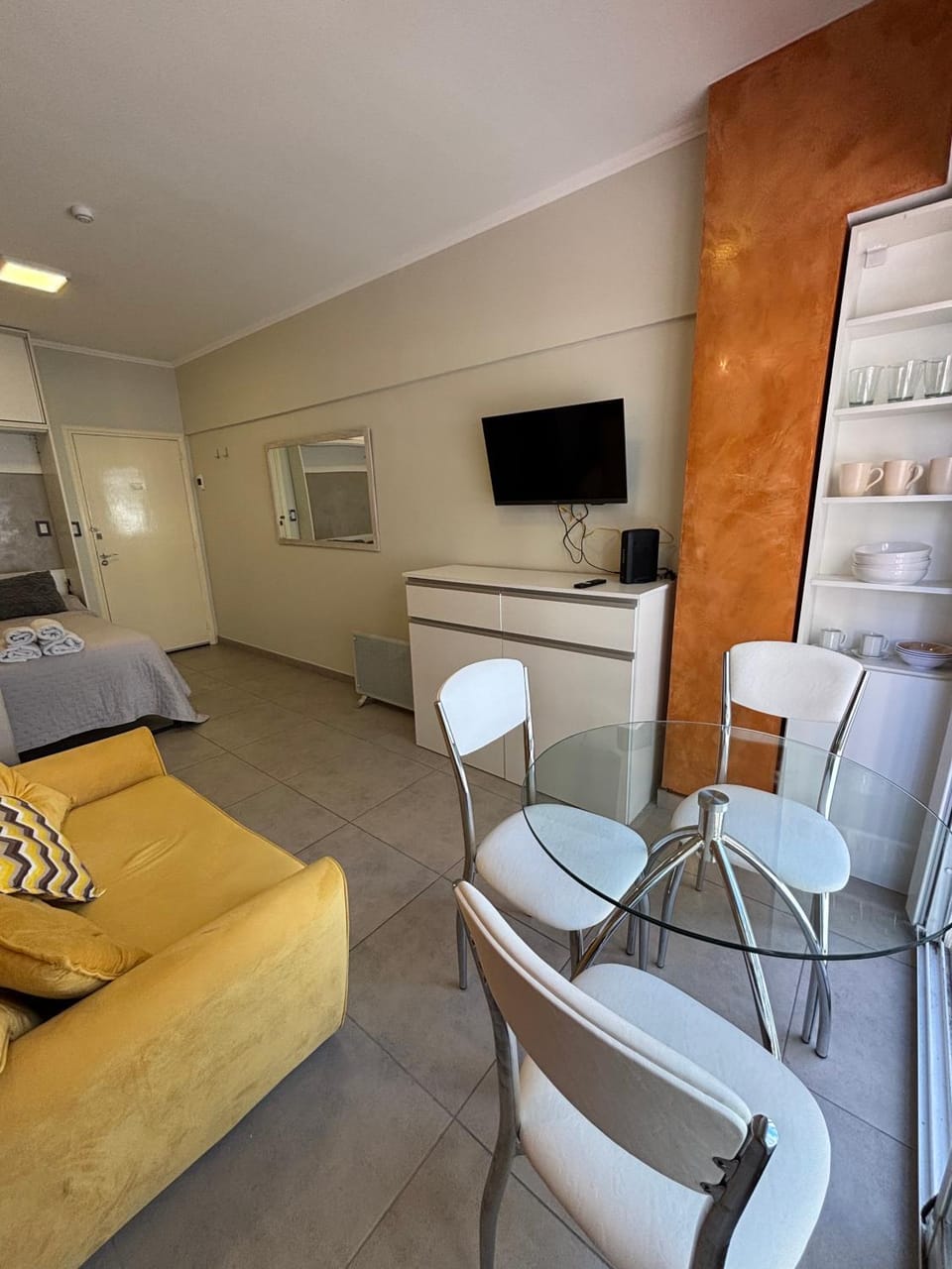 Monoambiente moderno cerca del mar y Güemes Apartment in Mar del Plata