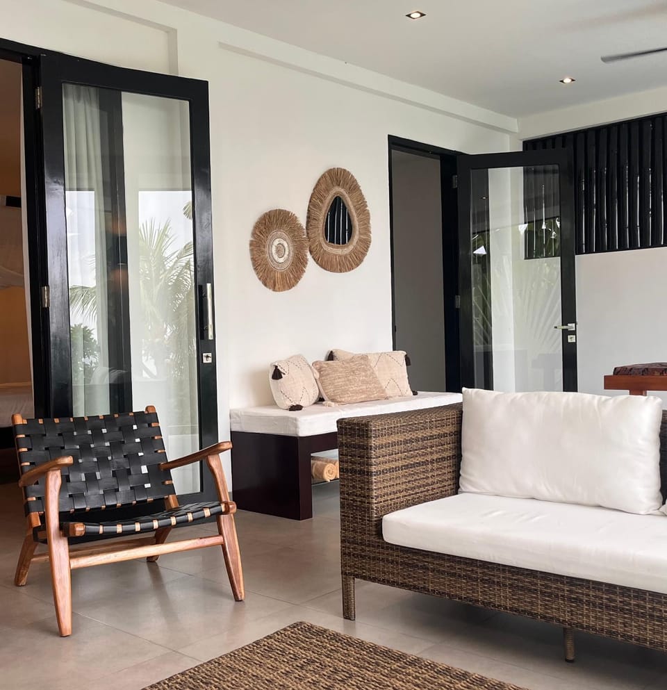 Property building, Patio, Massage, View (from property/room), Balcony/Terrace, Living room, Garden view, Sea view