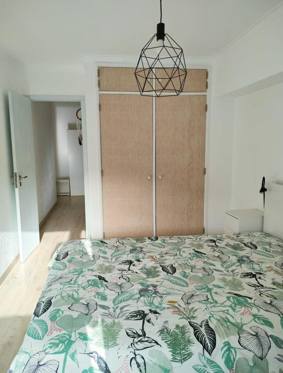 Bedroom, wardrobe
