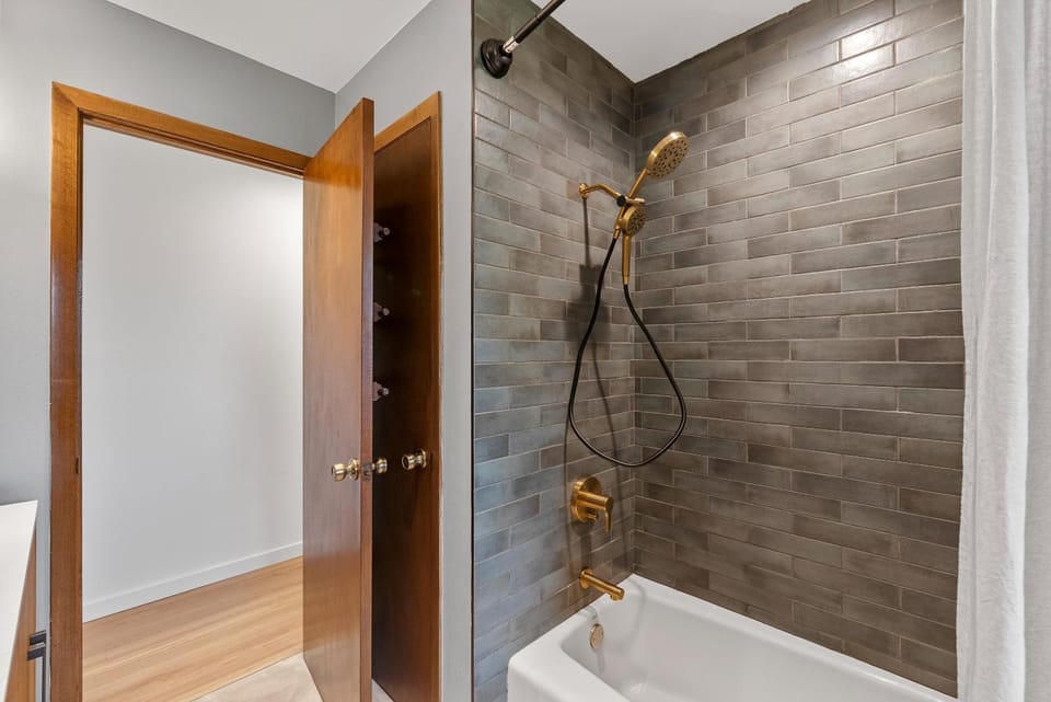 Shower, Bathroom, Bath