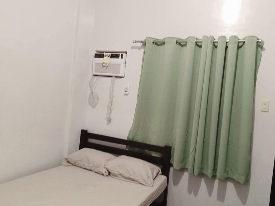 Queenlee Apartelle Apartment in Davao Region