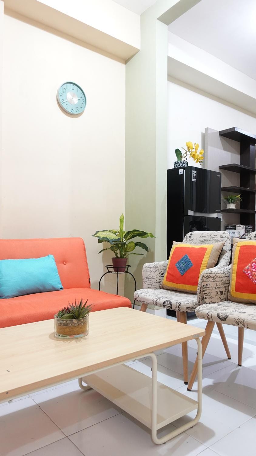 Communal lounge/ TV room, Living room
