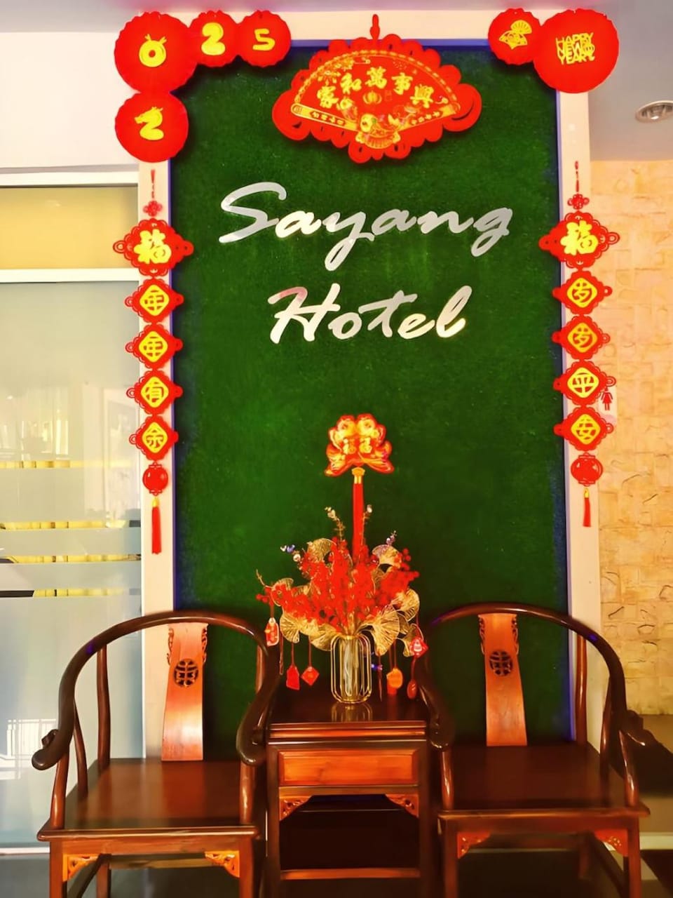 Seating area, Logo/Certificate/Sign