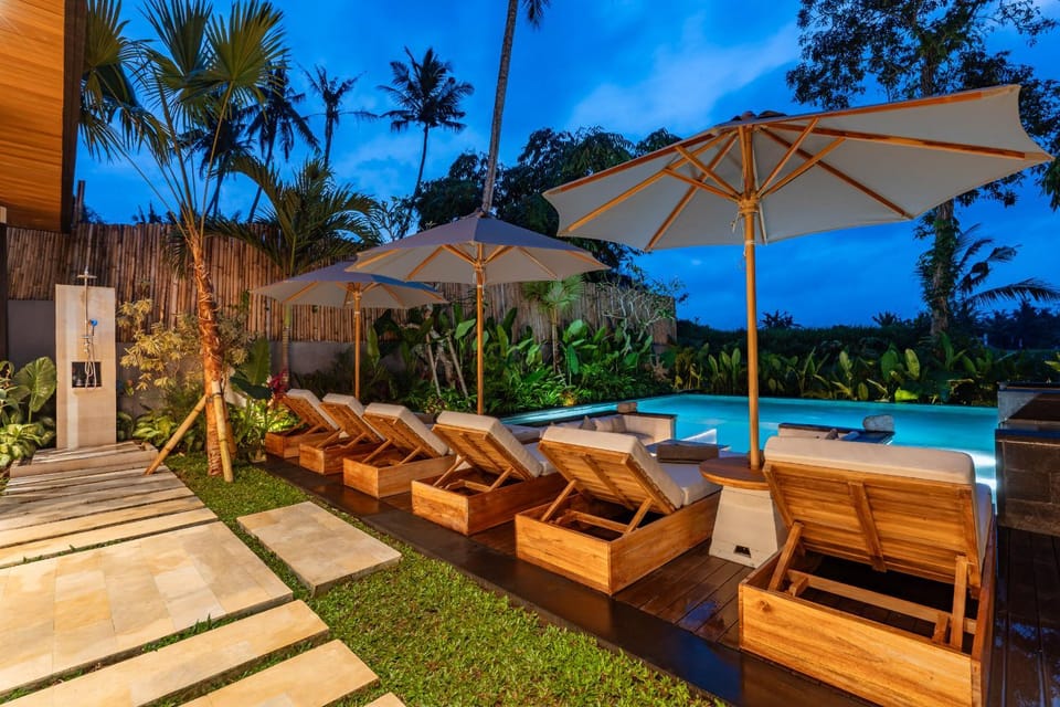 Natural landscape, Pool view, Swimming pool, sunbed