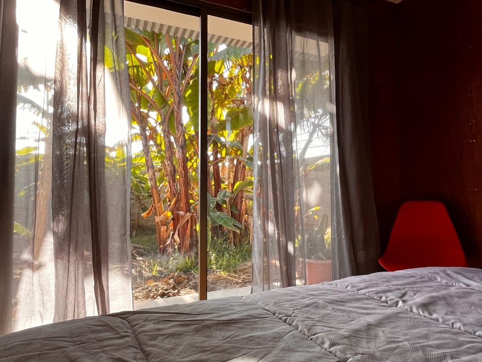 Bedroom, Garden view