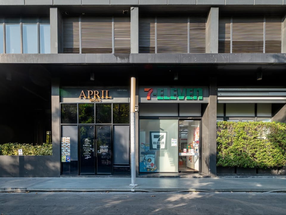 A space by cream Apartment in Bangkok
