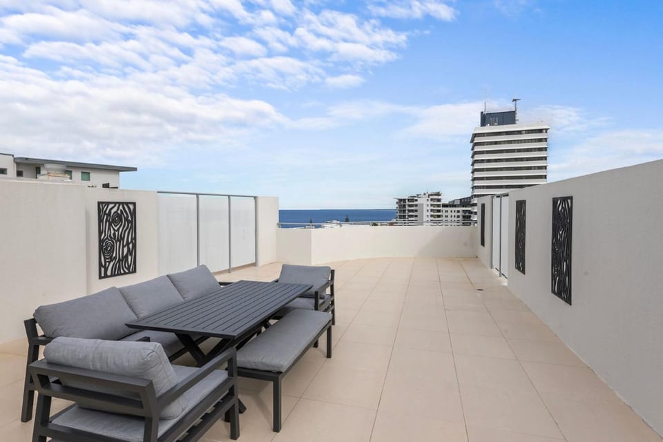 Point North Penthouse Kings Beach Apartment in Kings Beach