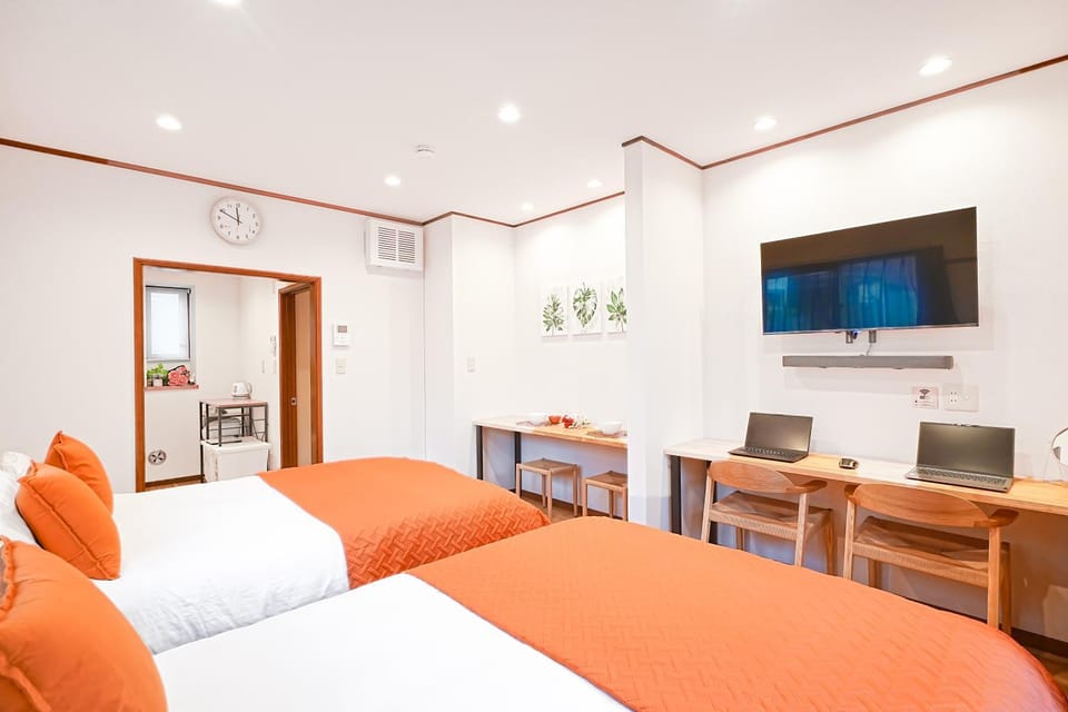 Unite Stay Gyotoku Apartment in Chiba Prefecture