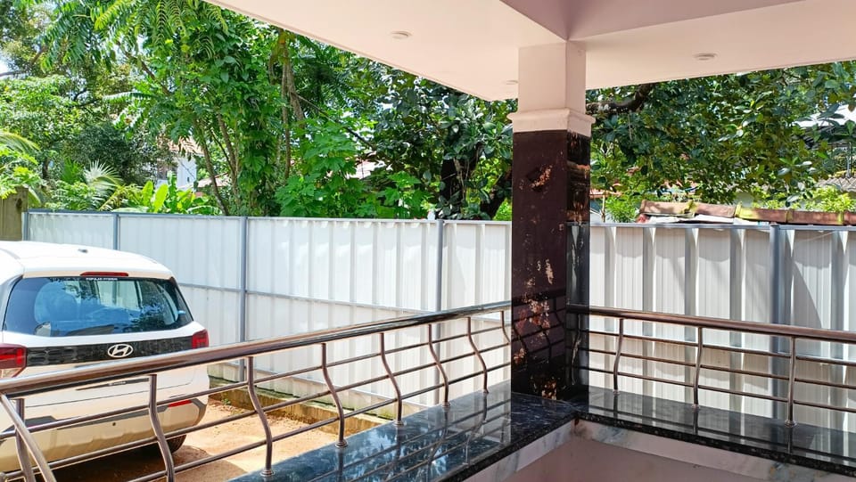 Patio, View (from property/room), Parking