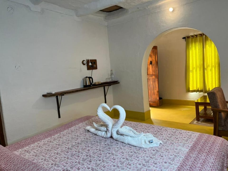 Vindhyavan Mud House Vacation rental in India