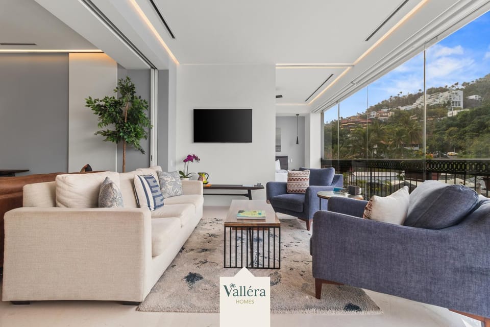 Pier 57, Modern Calm, Elegant Design in Vallarta Apartment in Puerto Vallarta