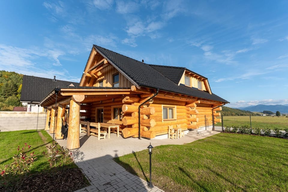 Wellness Zrub Valča Chalet in Slovakia