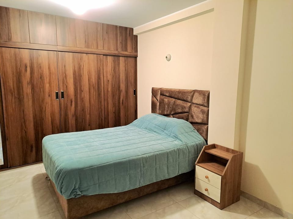Bed, Photo of the whole room, Bedroom, wardrobe