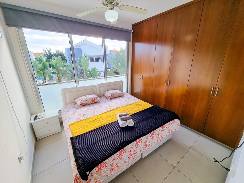 Bed, Bedroom, wardrobe