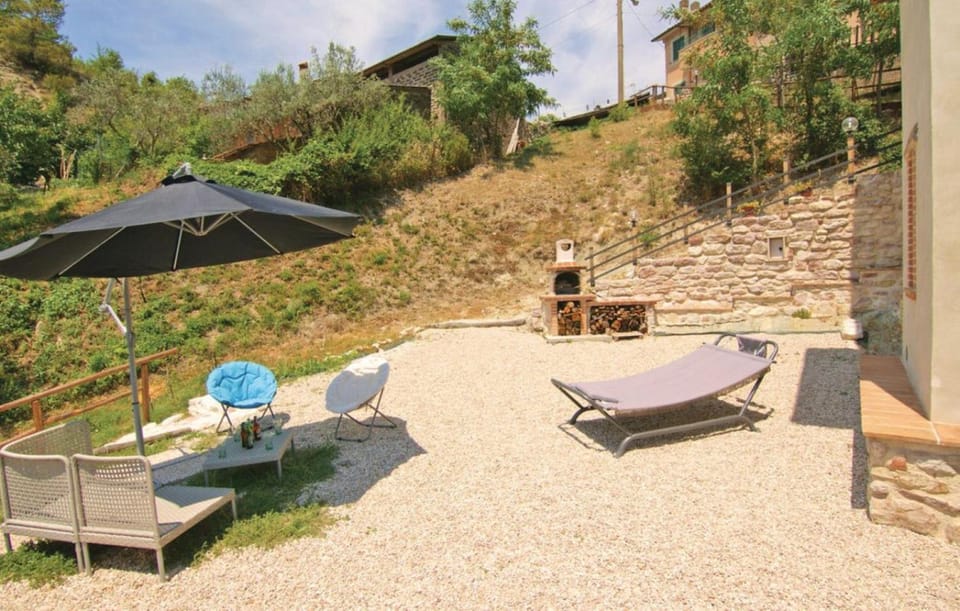 Property building, BBQ facilities, Garden