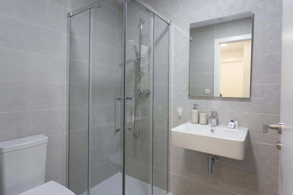 Shower, Toilet, Bathroom