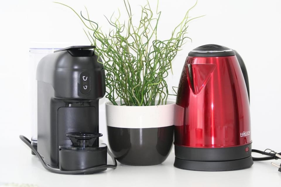 Coffee/tea facilities, Kitchen or kitchenette