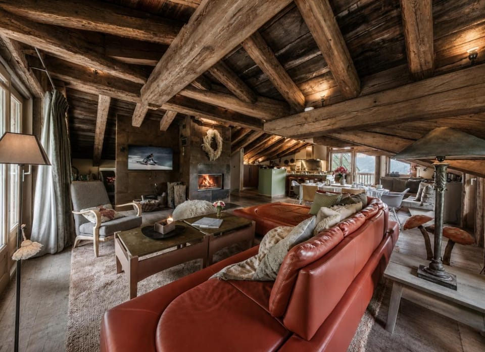 Chalet Montanum, ski in - ski out, 9 pax Courchevel 1550 Chalet in Saint-Bon-Tarentaise