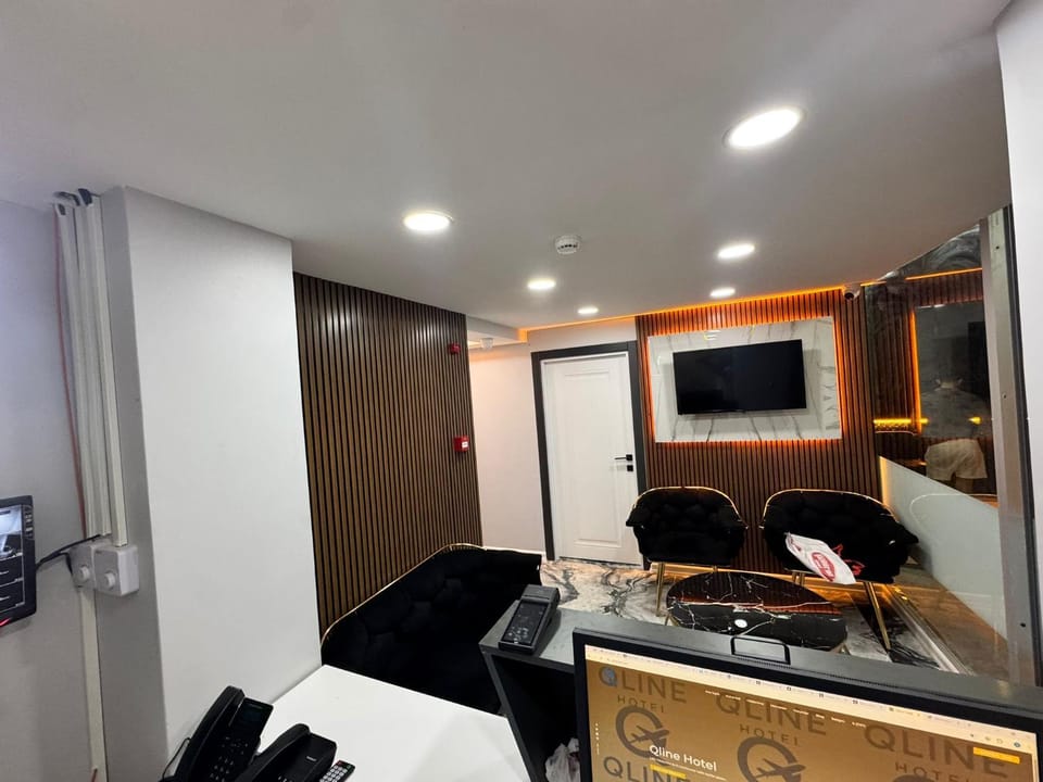 Communal lounge/ TV room, TV and multimedia