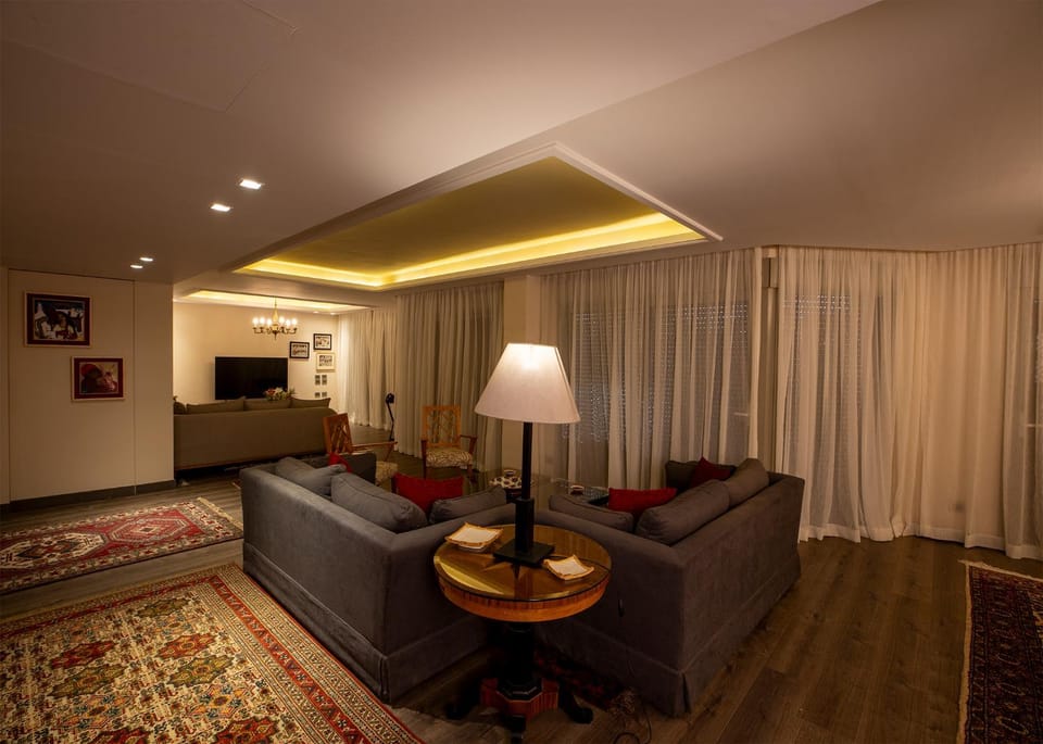 TV and multimedia, Living room, Seating area