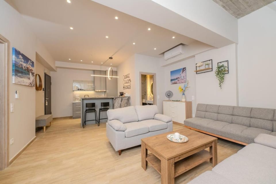 Saint Mykonos Apartment near Piraeus Ferry Port Apartment in Pireas