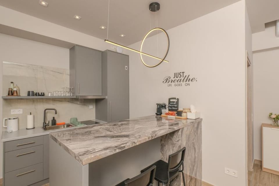 Dear Paris Apartment Piraeus Port Area Apartment in Pireas