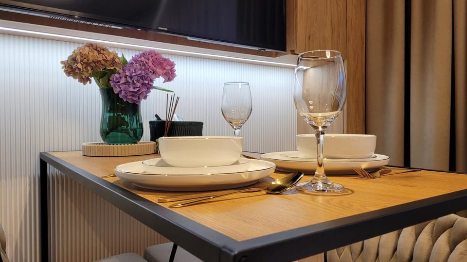 Decorative detail, Dining area