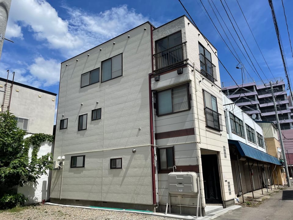 ラメールブルー青森駅ビルから徒歩3分の好立地 Apartment in Japan