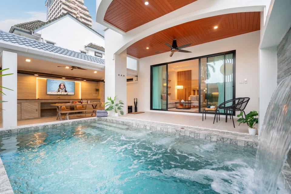 Natural landscape, Swimming pool