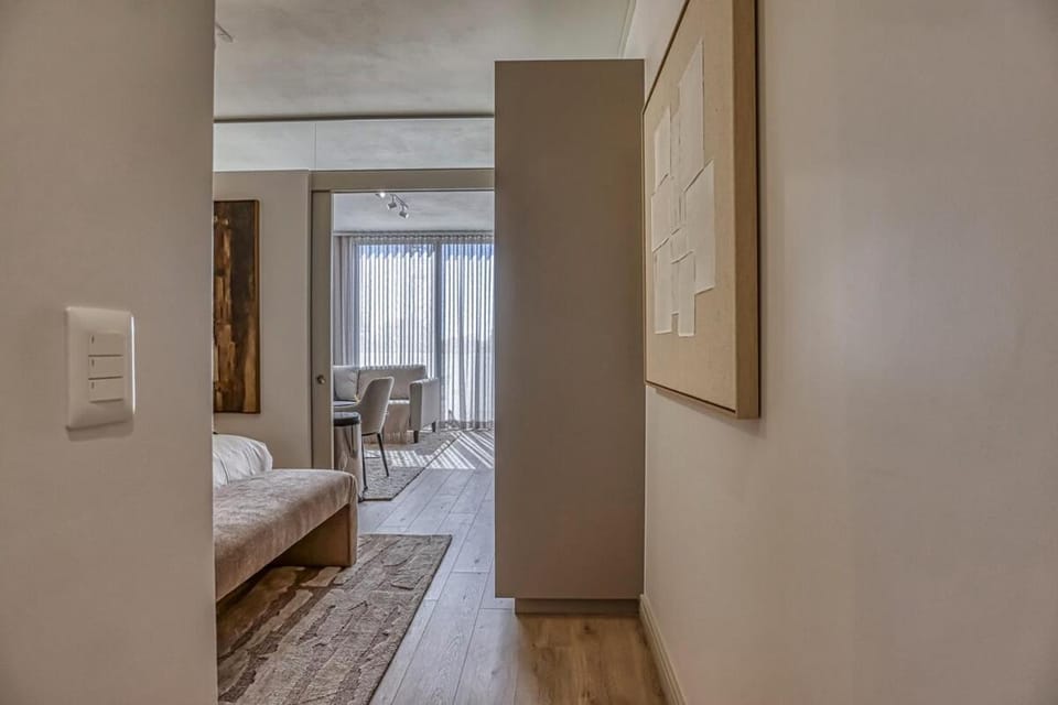 One Rosebank Luxe Retreat Apartment in Johannesburg