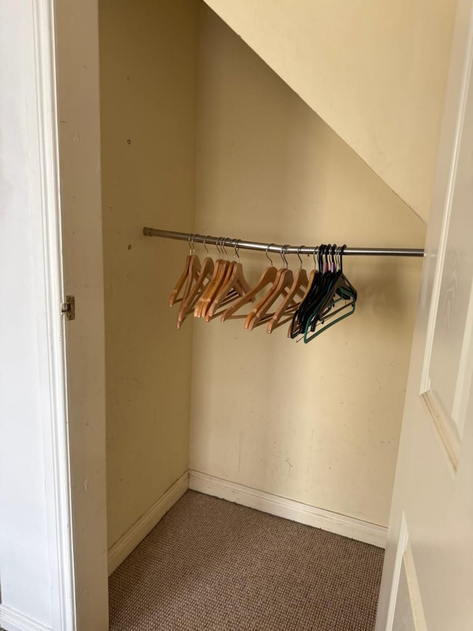 The Hideaway Rooms in Quiet Cul-de-Sac Near Town Vacation rental in Belfast