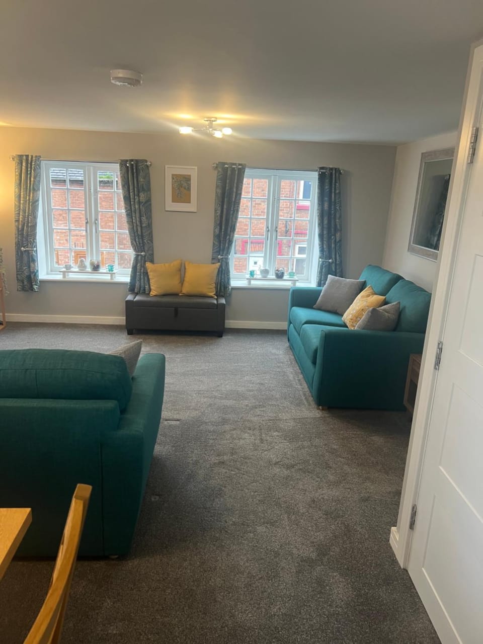 Living room, Seating area