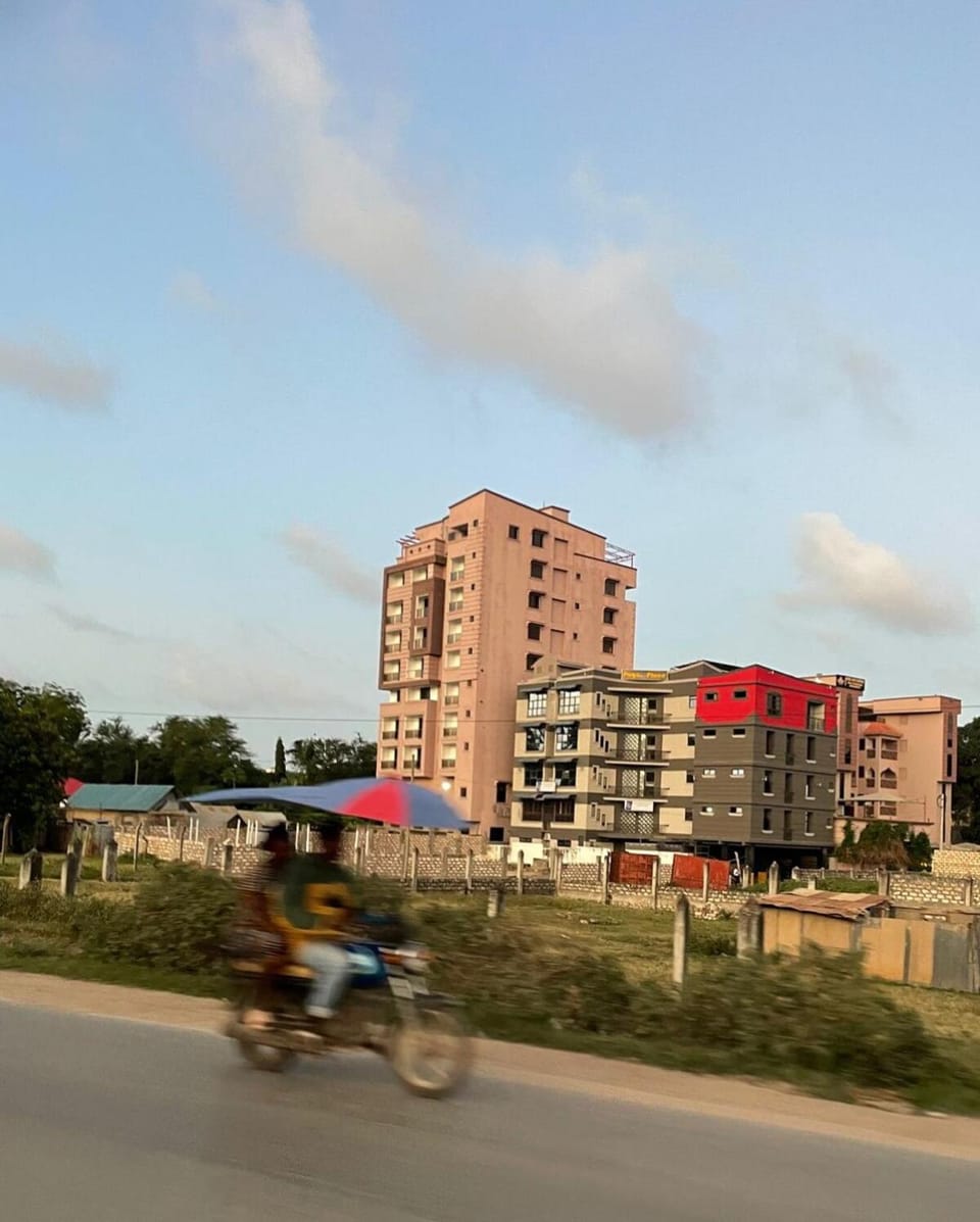Thika- Industrious Glorious past Apartment in Kenya
