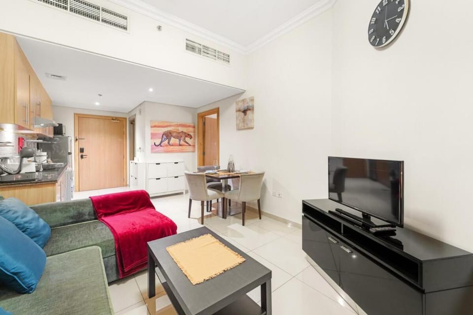 Dubai 1BR Balcony Views Near Miracle Garden Apartment in Dubai