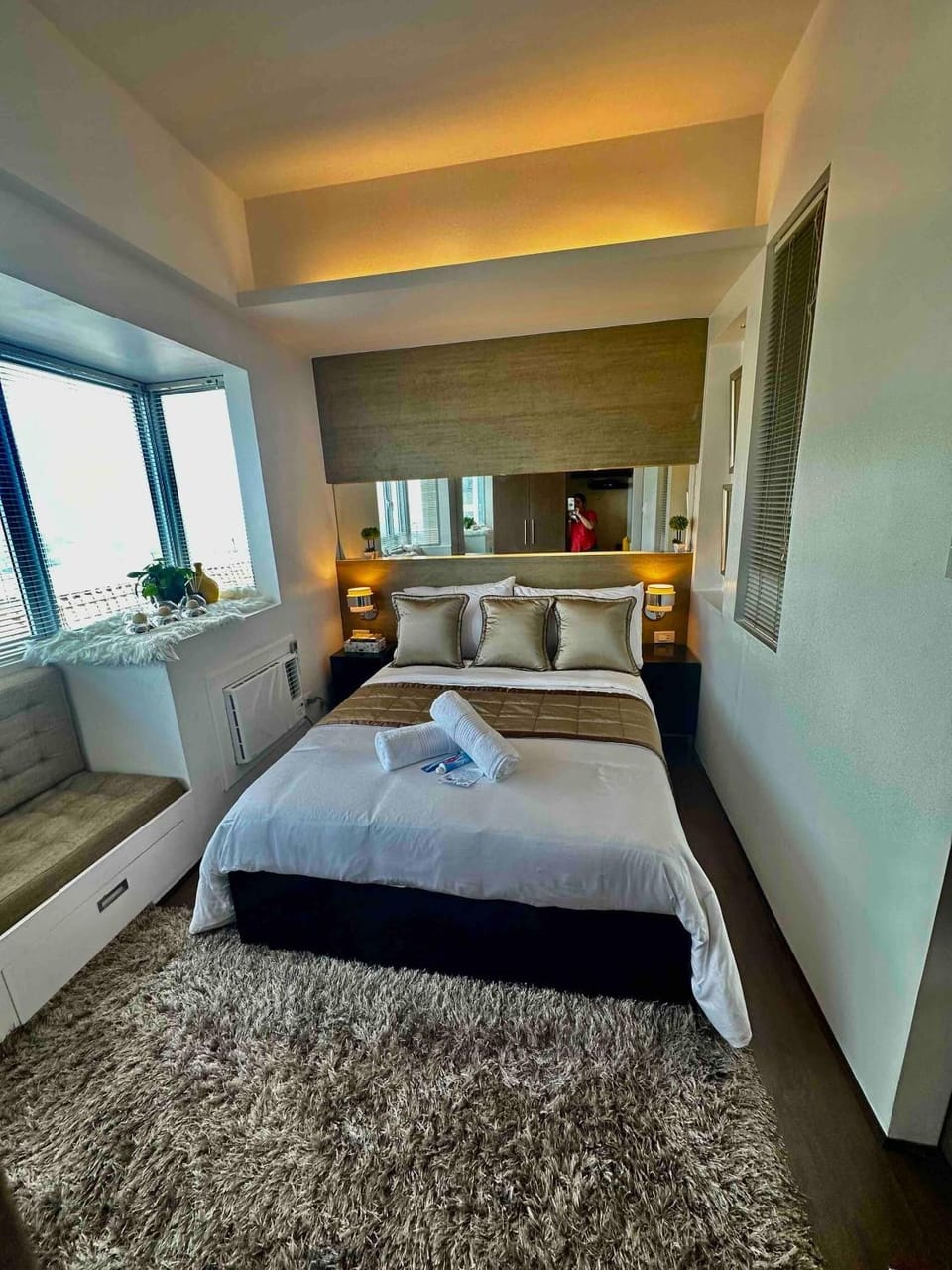 Bed, Bedroom