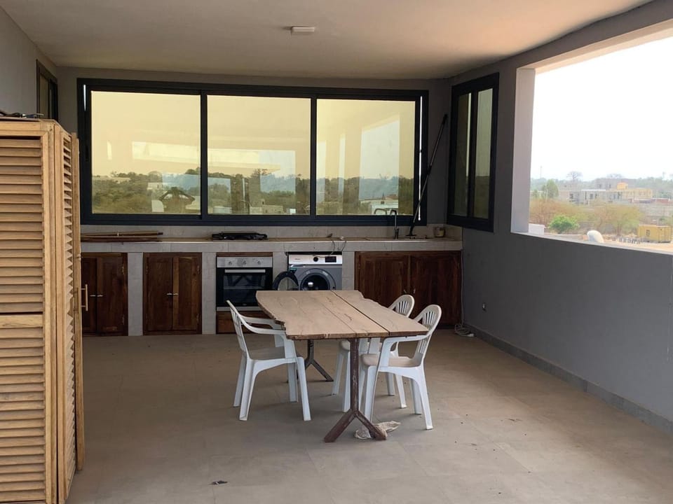 View (from property/room), Balcony/Terrace, Kitchen or kitchenette