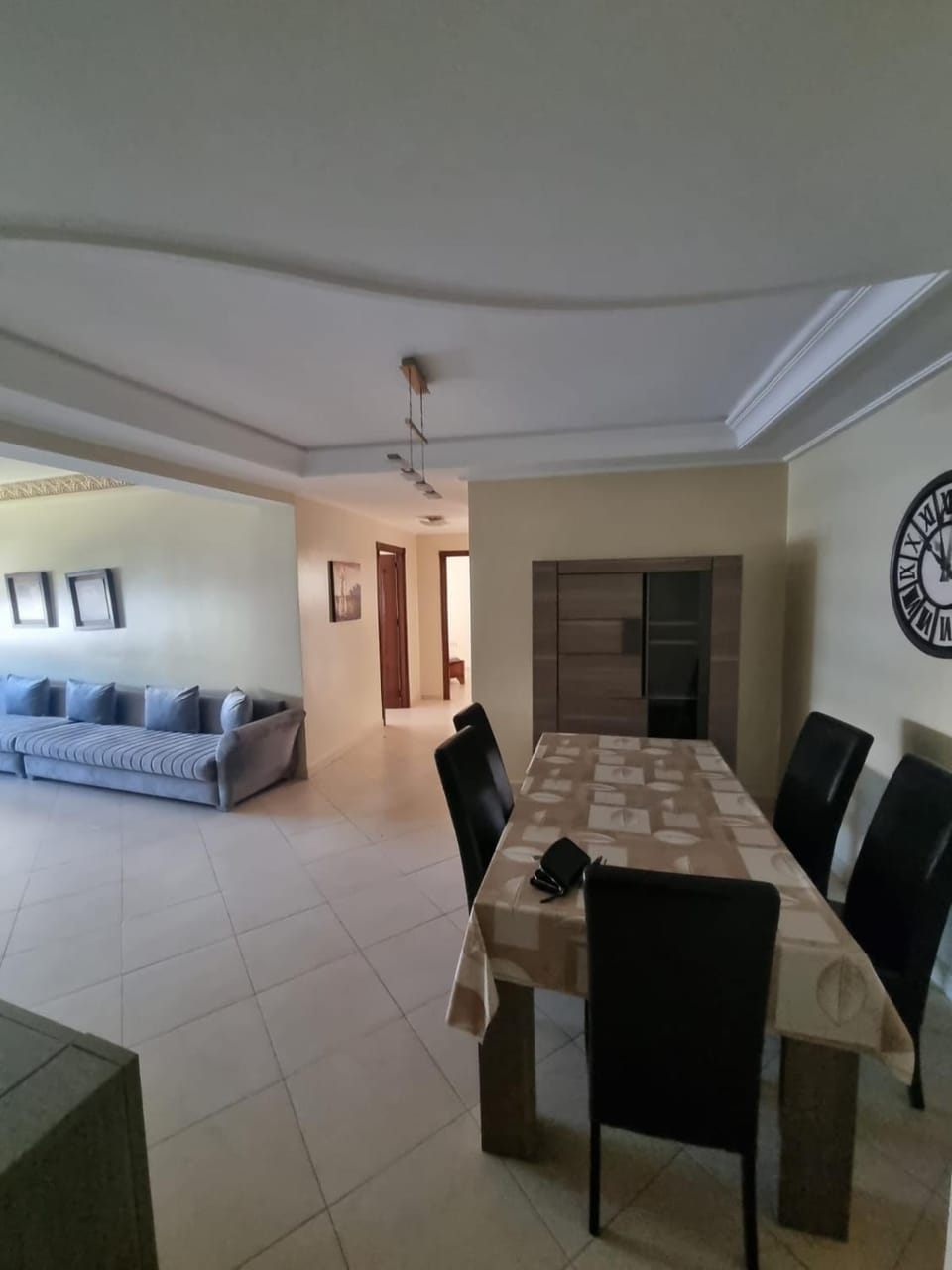 Avenue Mohamed 6 Apartment in Tangier
