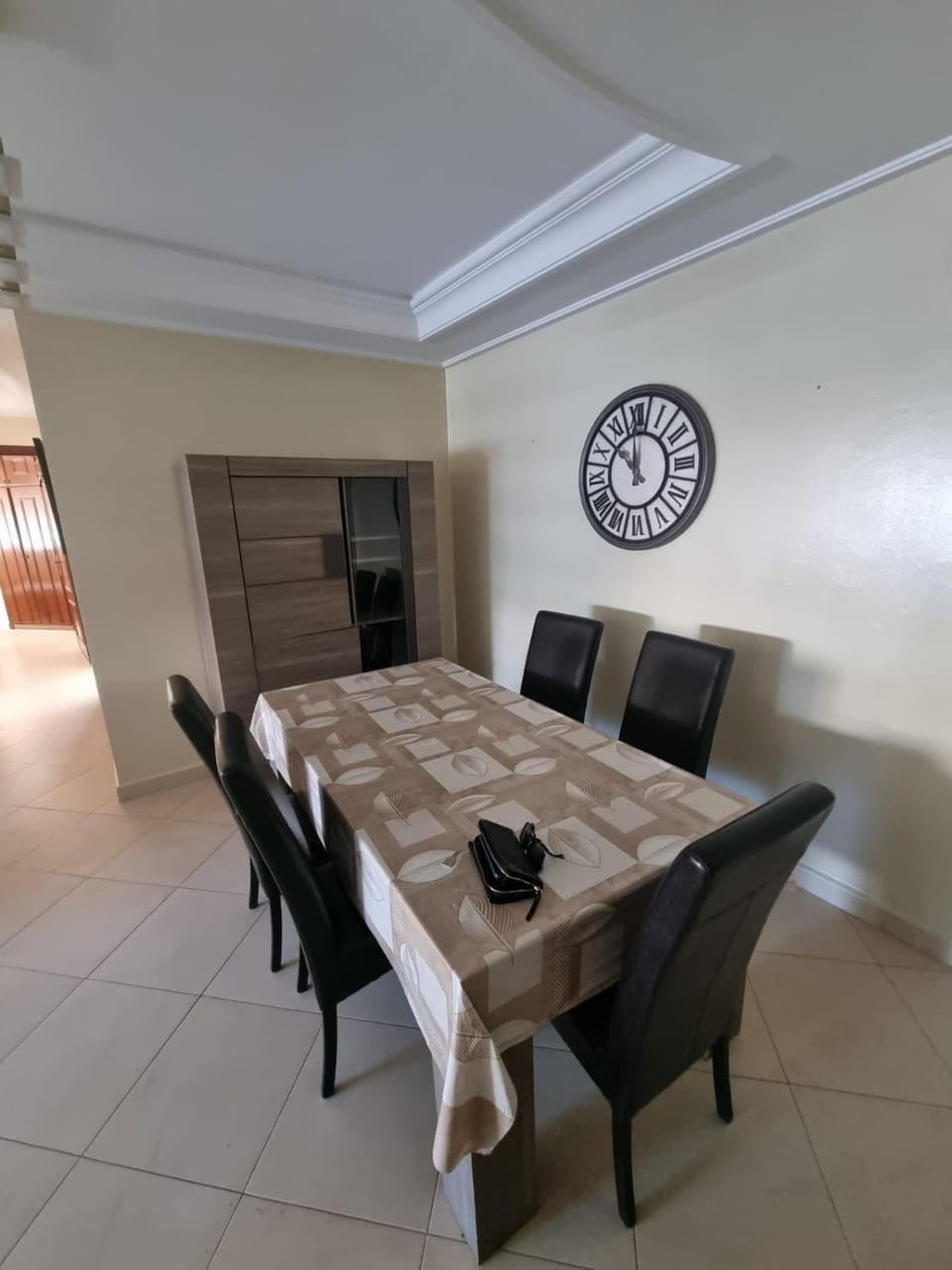 Avenue Mohamed 6 Apartment in Tangier