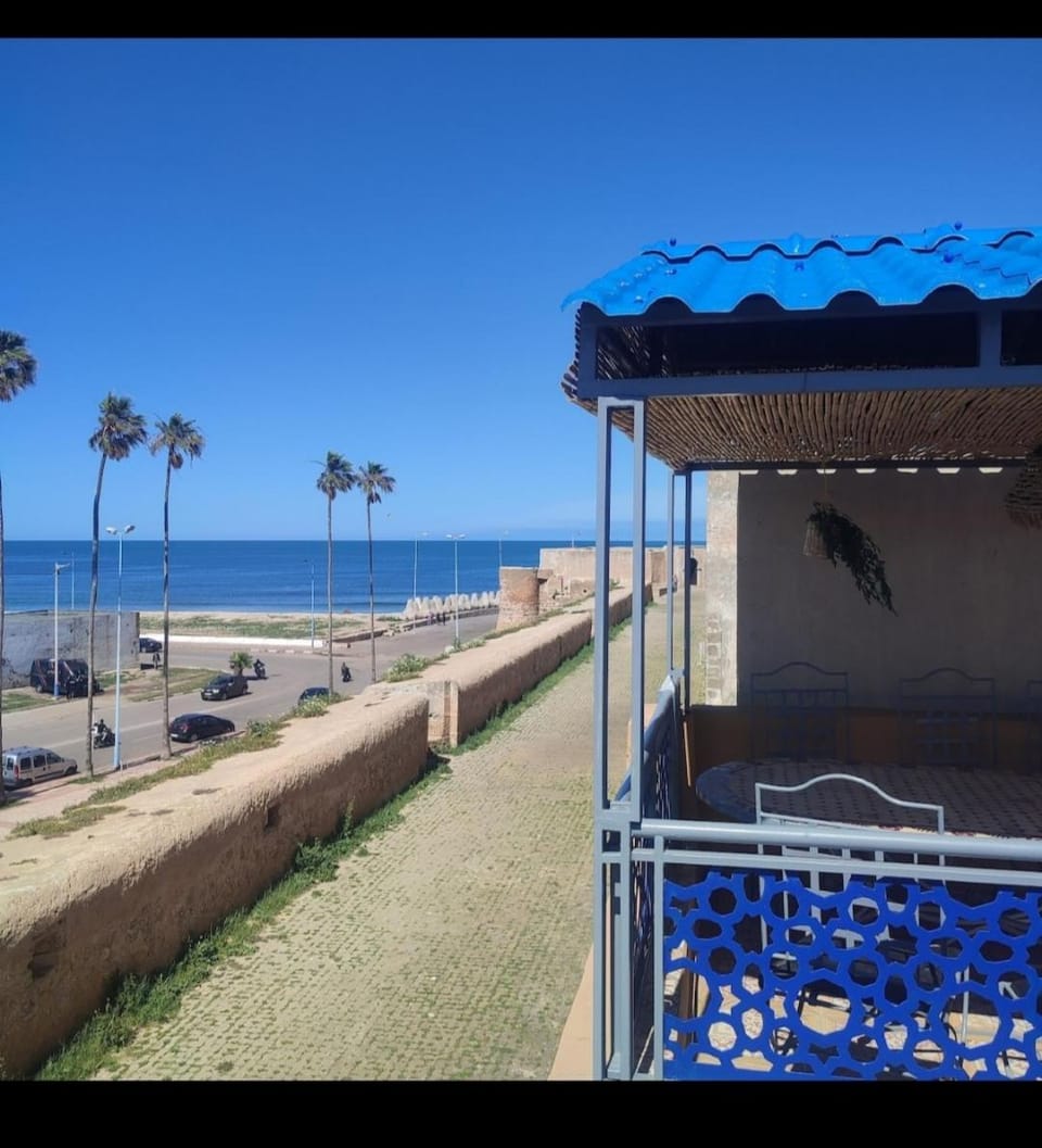 étage 1 avec terrasse et vue sur mer Apartment in Casablanca-Settat