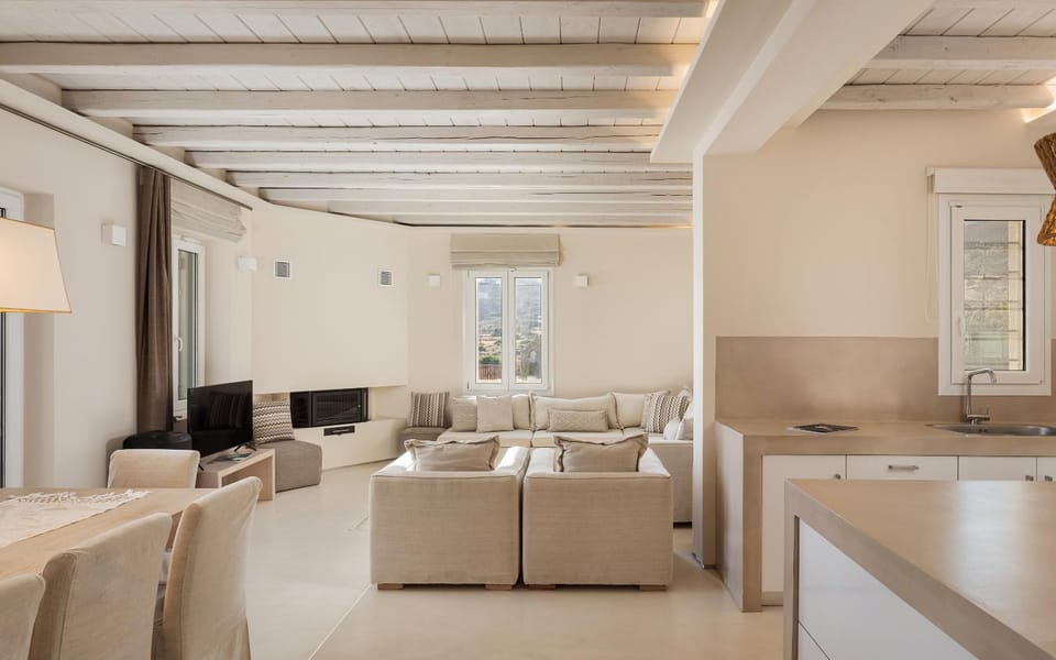 TV and multimedia, Living room, Seating area